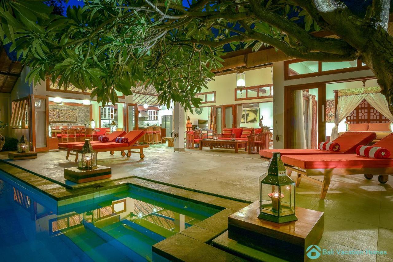 Villa Kamboja - Intimate Luxury Lovina Beach Villa Banjar  Exterior photo